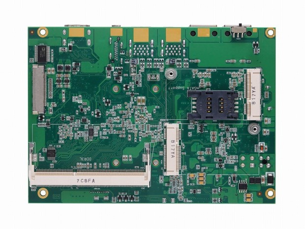 デュアルギガビットLAN搭載の3.5インチサイズマザー、Axiomtek「CAPA315」