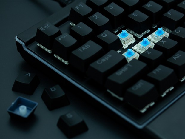 上海問屋、FPSゲームに最適なバックライト付き左手用ゲーミングキーボード発売