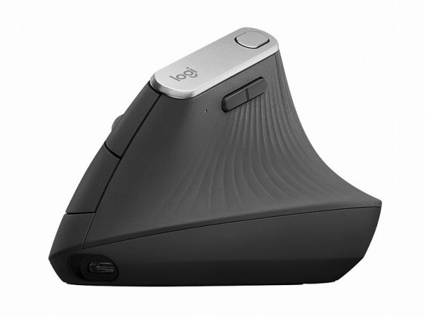 Logitech、握手の角度でグリップする縦型エルゴマウス「MX VERTICAL」