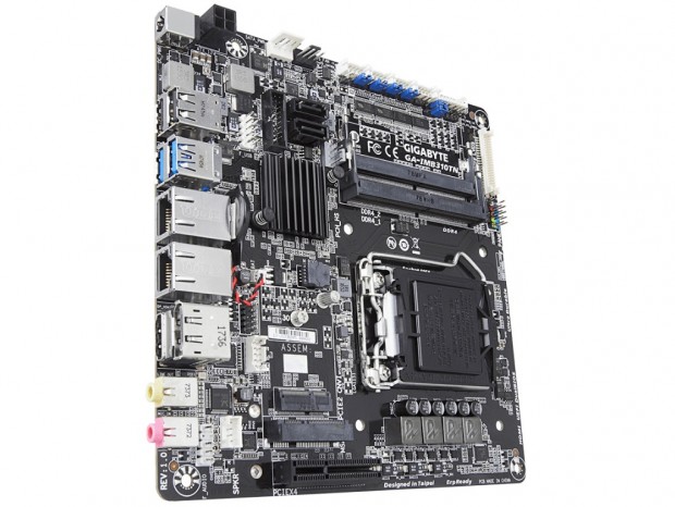 Intel製デュアルギガビットLAN搭載のThin Mini-ITX、GIGABYTE「GA-IMB310TN」