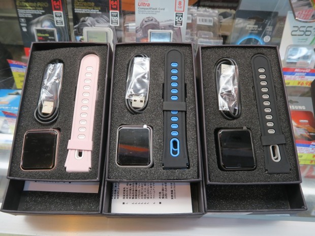 Apple Watchっぽい格安スマートウォッチ発売 見やすいips液晶搭載で5千円切り エルミタージュ秋葉原 Apple Watchっぽい格安スマートウォッチ発売 見やすいips液晶搭載で5千円切り エルミタージュ秋葉原