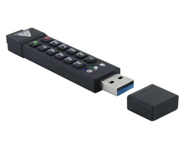 Apricorn、互換性を高めたキーパッド付き暗号化メモリ「Aegis Secure Key 3NX」