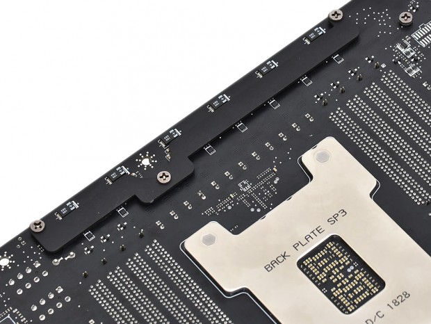 第2世代Ryzen Threadripper WXシリーズのための究極モデル、MSI「MEG