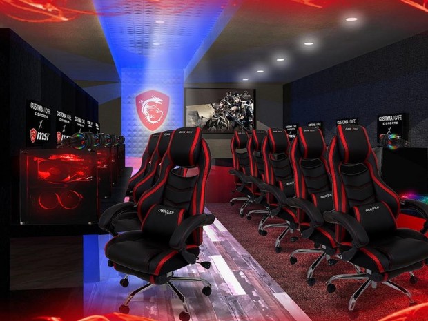 MSI、「カスタマカフェ歌舞伎町店」に最新ゲーミングギアを体験できる「eSportsエリア」開設