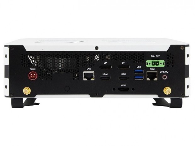 4Kの4画面表示に対応するNVIDIA MXMカード搭載小型デスクトップPC、iBASE「SI-614」