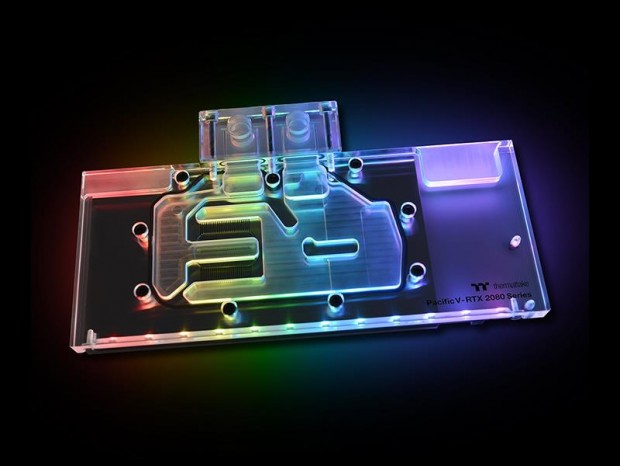 ボイス制御できる、Thermaltake「Pacific V-RTX 2080 Plus Series Founders Edition」