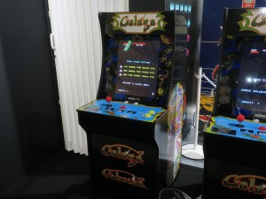 space_invaders_1024x768j