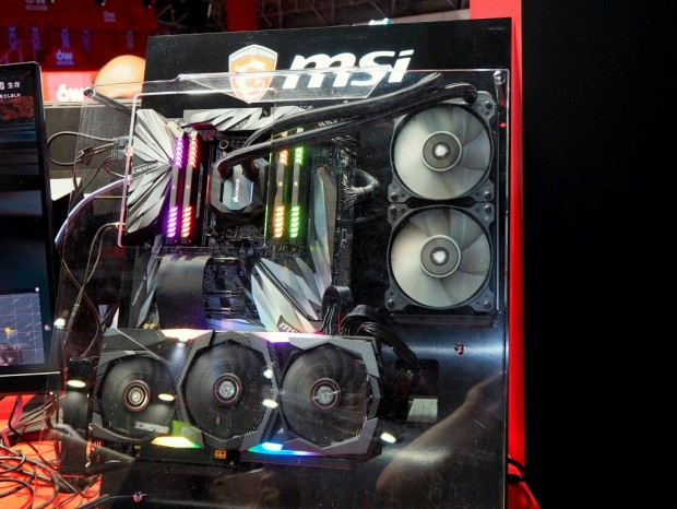 TGS2018】GeForce RTX 2080 Tiと2990WXの最強ゲーミングPCを試遊できる