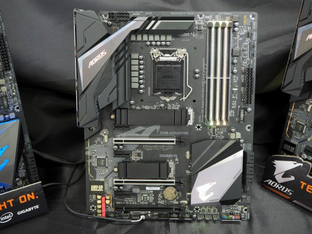 aorus_z390_1024x768_23