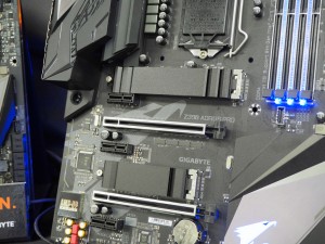 aorus_z390_1024x768_24