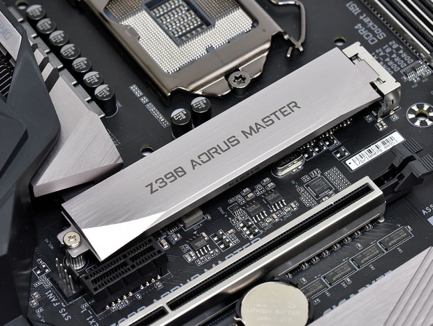 Core i9を全コア5GHzで動かす堅牢極まるエリートマザー、GIGABYTE