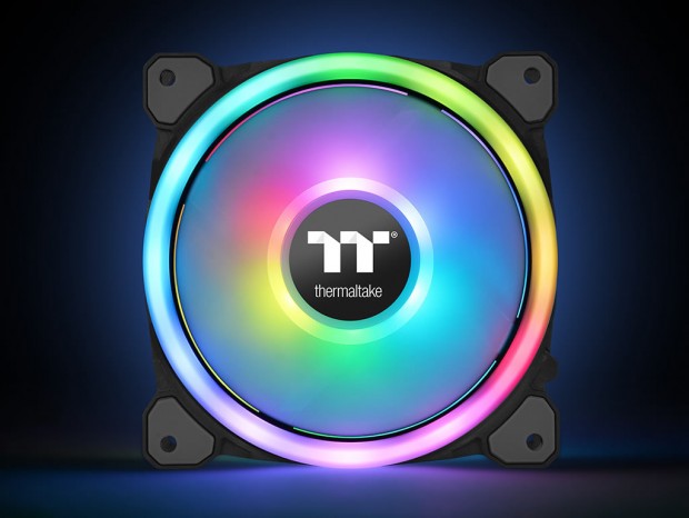 Thermaltake、RGB LEDリング120mm口径ファンの3個パックを発売
