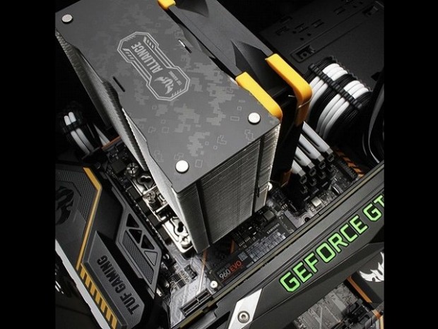ASUS「TUF GAMING」コラボのサイドフロークーラー、サイズ「虎徹 Mark II TUF」