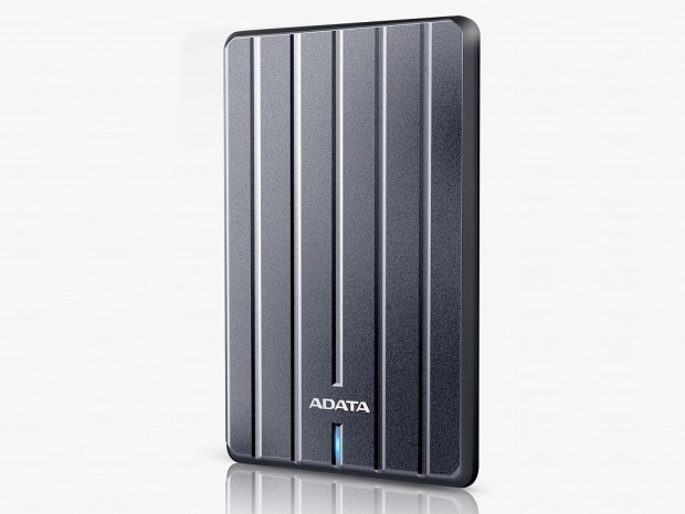 厚さわずか9.6mmの1TBポータブルHDD、ADATA「HC660」発売