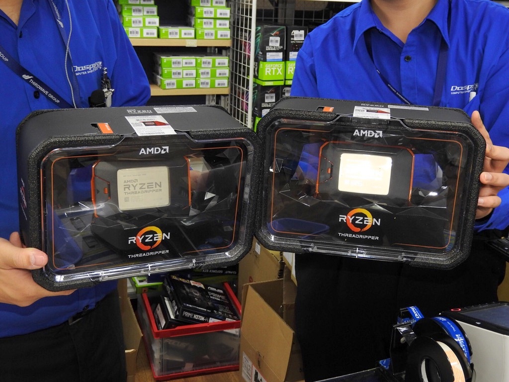 Ryzen threadripper2970WX搭載PC！ Amazon | AMD CPU Ryzen Threadripper 2990WX プロセッサー