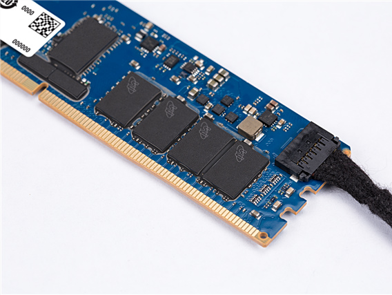Crucial、容量32GBのサーバー向けDDR4 NVDIMM発売開始