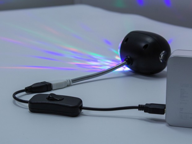 USB機器に電源スイッチを追加する、上海問屋「USB 電源ON/OFFスイッチ」