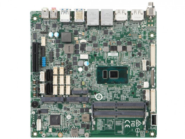 Kaby Lake-ULT搭載のファンレスMini-ITXマザーボード、MSI「MS-98J4」