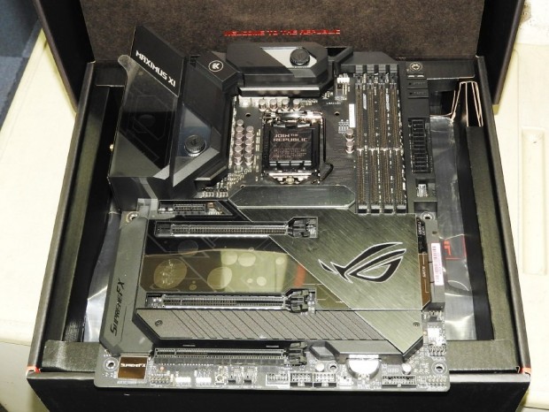 ASUS ROG MAXIMUS Ⅺ FORMULA Z390 マザーボード ASUS ROG MAXIMUS XII