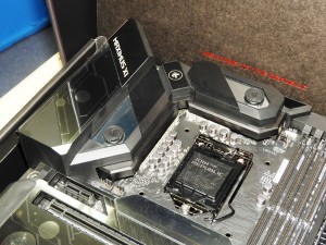 20181116_asus_1024x768_04