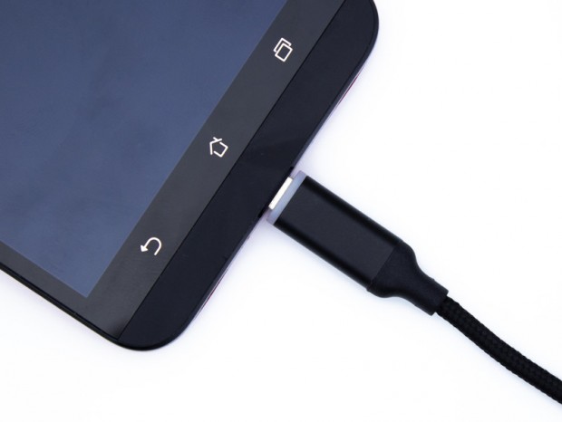 過充電防止機能付きmicroUSBケーブルが上海問屋から