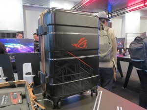 ROG_Phone_press_39_1024x768