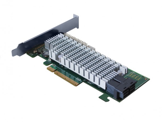 12Gbps SAS/SATA両対応の8ポートRAIDコントローラ、HighPoint「Rocket RAID 3720A」