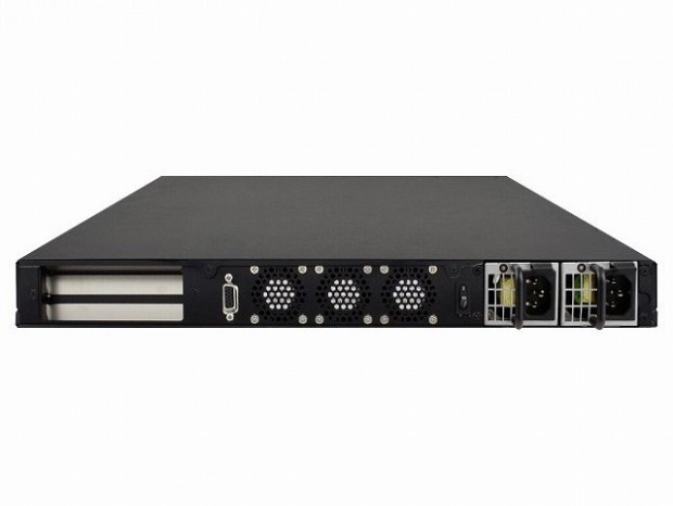 第8世代Xeon/Coreプロセッサ搭載の1Uネットワーク・アプライアンス、iBASE「FWA8708」