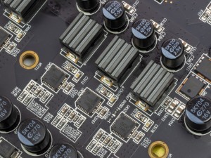 NITRO+RX590_091_1024x768