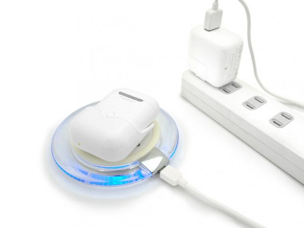 AirPodsをワイヤレス充電できるチャージングキットが、MOBOブランドから