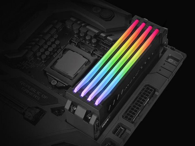 メモリスロットに取り付けるアドレサブルRGB対応ライティングキットがThermaltakeから