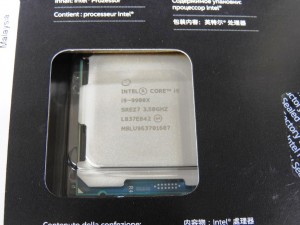 20181214_intel_1024x768_04