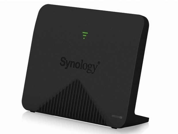 メッシュネットワーク対応のトライバンドルーター、Synology「MR2200ac」21日発売