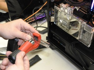 多彩なRGB LED水冷パーツが勢揃い。Thermaltake「Pacific」シリーズで