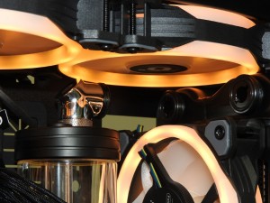 多彩なRGB LED水冷パーツが勢揃い。Thermaltake「Pacific」シリーズで