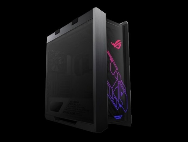 ASUS、Aura Syncイルミ＆多数のラジエターに対応するミドルタワー「ROG Strix Helios」