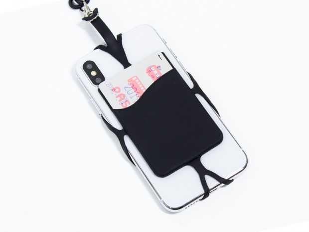 上海問屋、ワンコインで買えるシリコン製スマホグッズ2種