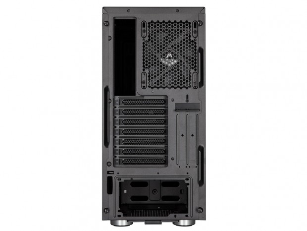 CORSAIRが作った静音PCケースの新作、「Carbide 275Q」国内デビュー