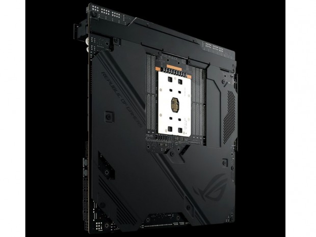 ROG_Dominus_Extreme_1024x768d