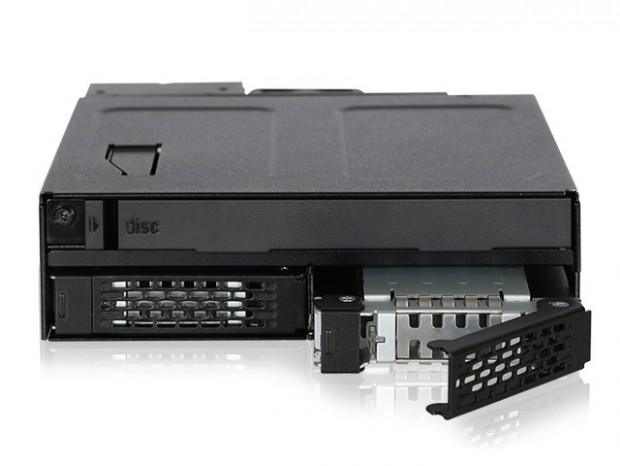 5インチベイに2.5インチ×2とスリム光学ドライブを搭載できる、ICYDOCK「MB602SPO-B」