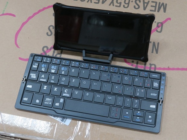 mal_keyboard0215_1024x768c