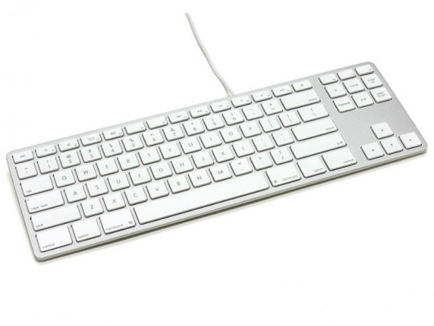 カナダMatias、アルミ筐体採用の薄型テンキーレスキーボード2種発売