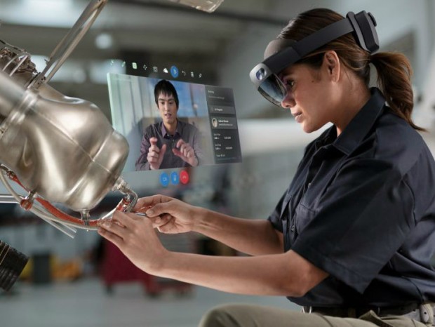 視野角を2倍以上拡大したMR向けヘッドセット、Microsoft「HoloLens 2」