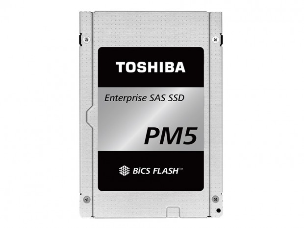 最大容量15TBのエンタープライズ向け2.5インチSAS SSD、東芝「PM5」シリーズ