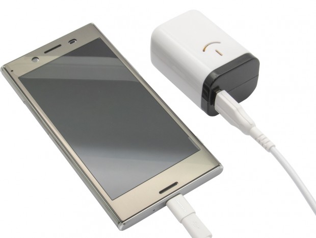 乾電池でスマホを充電できる、オウルテック「電池でGO!!USBタイプ」