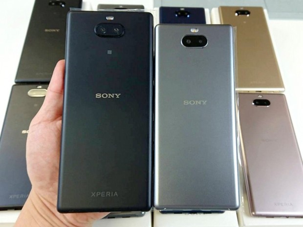 xperia10_10plis_1024x768c