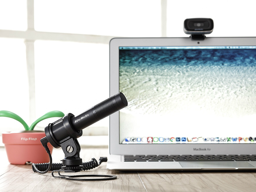 スマホやカメラでも使えるストリーマー向けマイク Avermedia Live Streamer Mic 133 エルミタージュ秋葉原 スマホやカメラでも使えるストリーマー向けマイク Avermedia Live Streamer Mic 133 エルミタージュ秋葉原