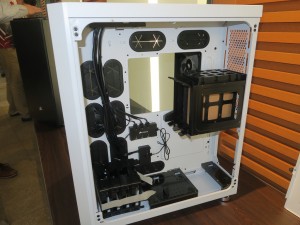 CORSAIR_press190313_1024x768l