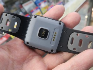 smartwatch190404_1024x768n
