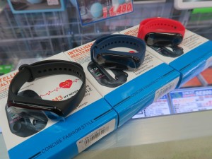 smartwatch190404_1024x768s